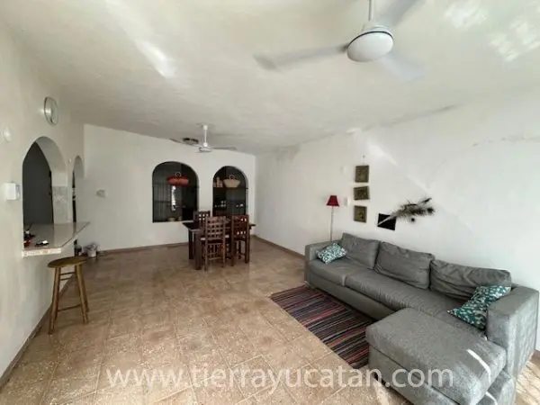 Casa de 2 Habitaciones Muy Linda y Limpia en un Lote Enorme - Motul — foto 4
