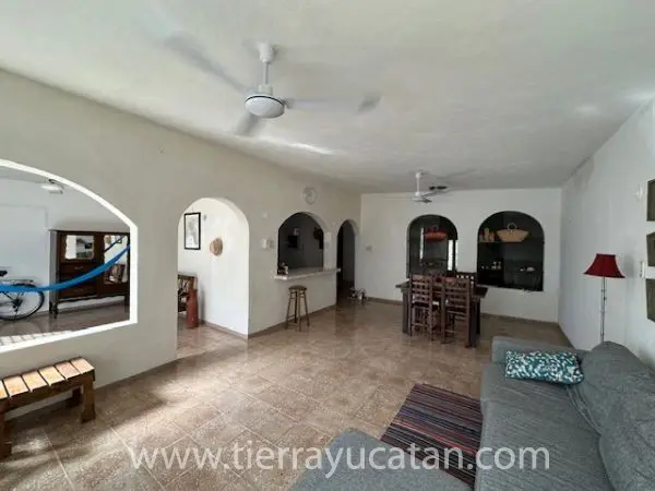 Casa de 2 Habitaciones Muy Linda y Limpia en un Lote Enorme - Motul — foto 5
