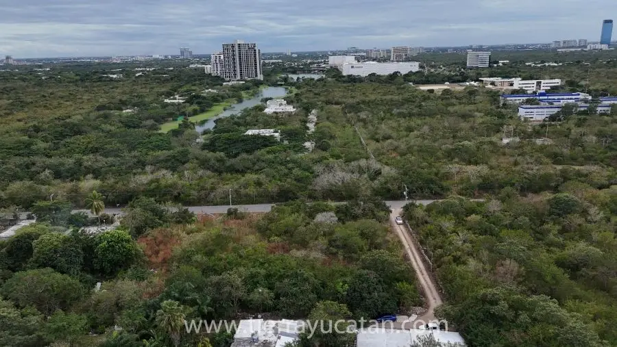 Terreno en Esquina Frente Avenida en Temozón Norte — foto 4
