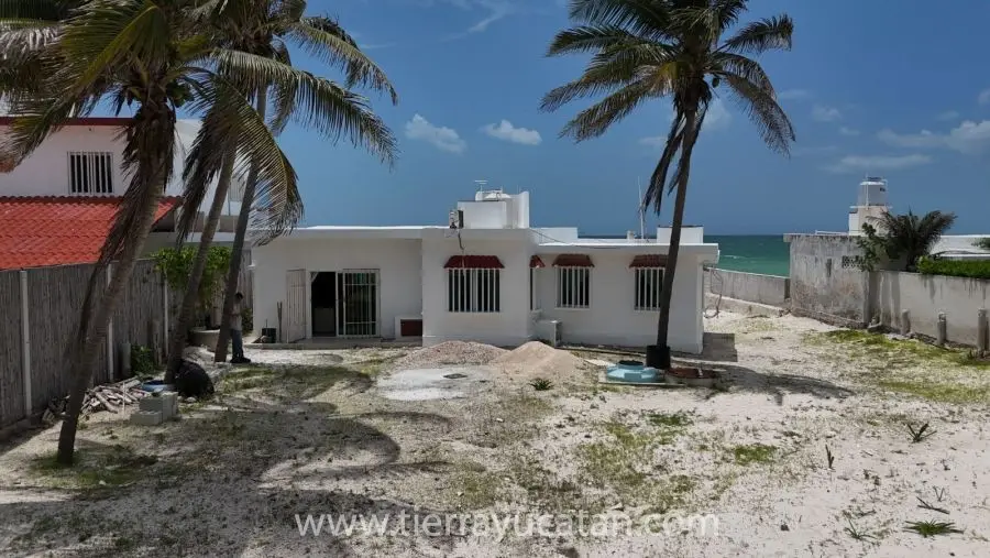 Casa con 21.30 Metros Lineales Frente al Mar en el Paraíso Cristalino de Chuburna Puerto! — foto 4