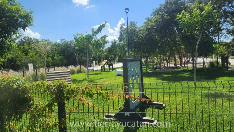 Hermoso Terreno en Privada con Campo de Golf y Casa Club en Provincia — foto 5