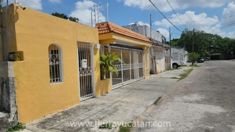 En García Ginerés a una Esquina de la Emblematica Av. Colón y a 8 Cuadras de Paseo de Montejo — foto 6