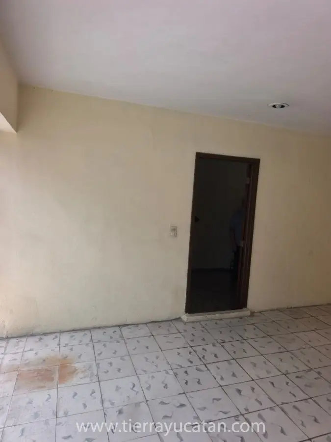Centro Histórico de Mérida con Cajón de Estacionamiento Cerca del Mercado San Benito — foto 2