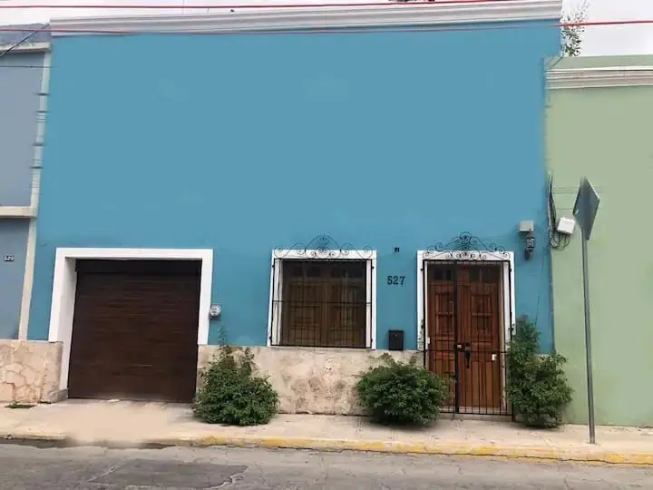 Casa en Renta en el Centro de Merida,Cerca del parque Santa Lucia,Con Garage. — foto 4