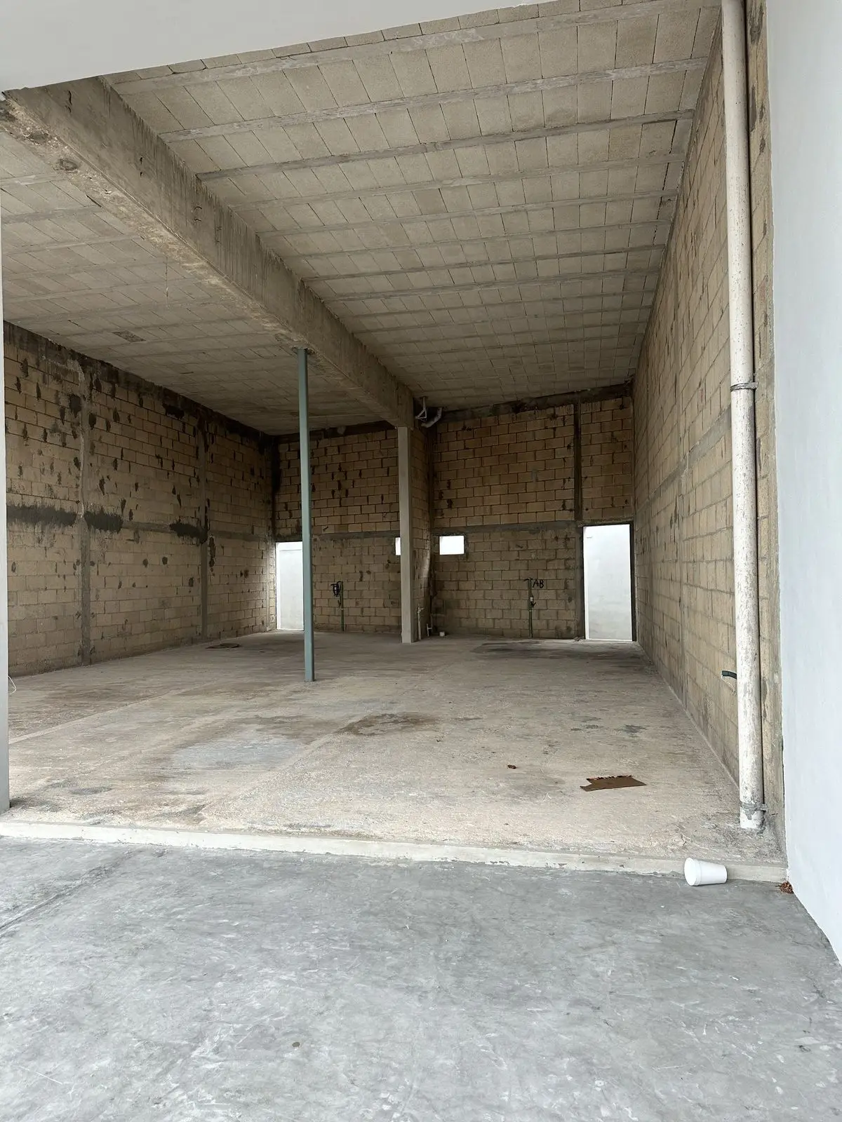 Últimos Locales comercial en venta en Conkal ENTREGA INMEDIATA — foto 3
