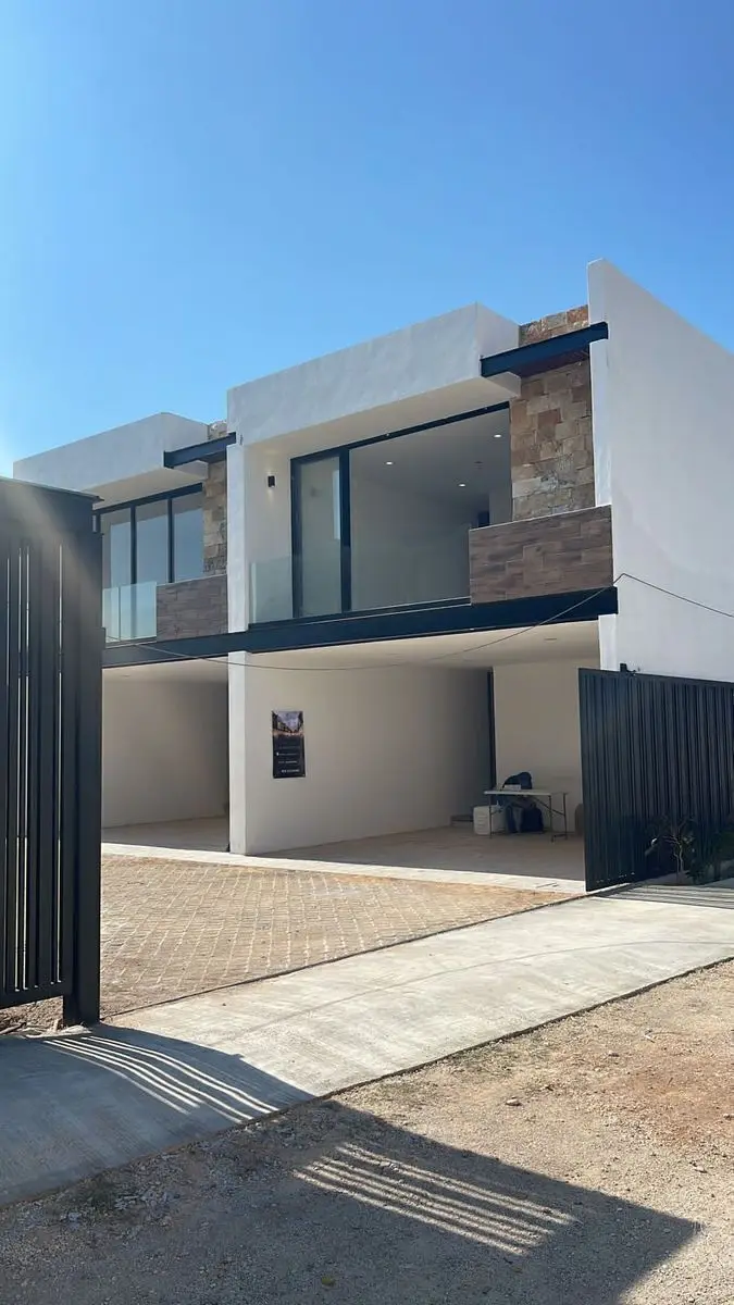 Casa adosada en venta en ChalulTownhouse en venta en Cholul — foto 2