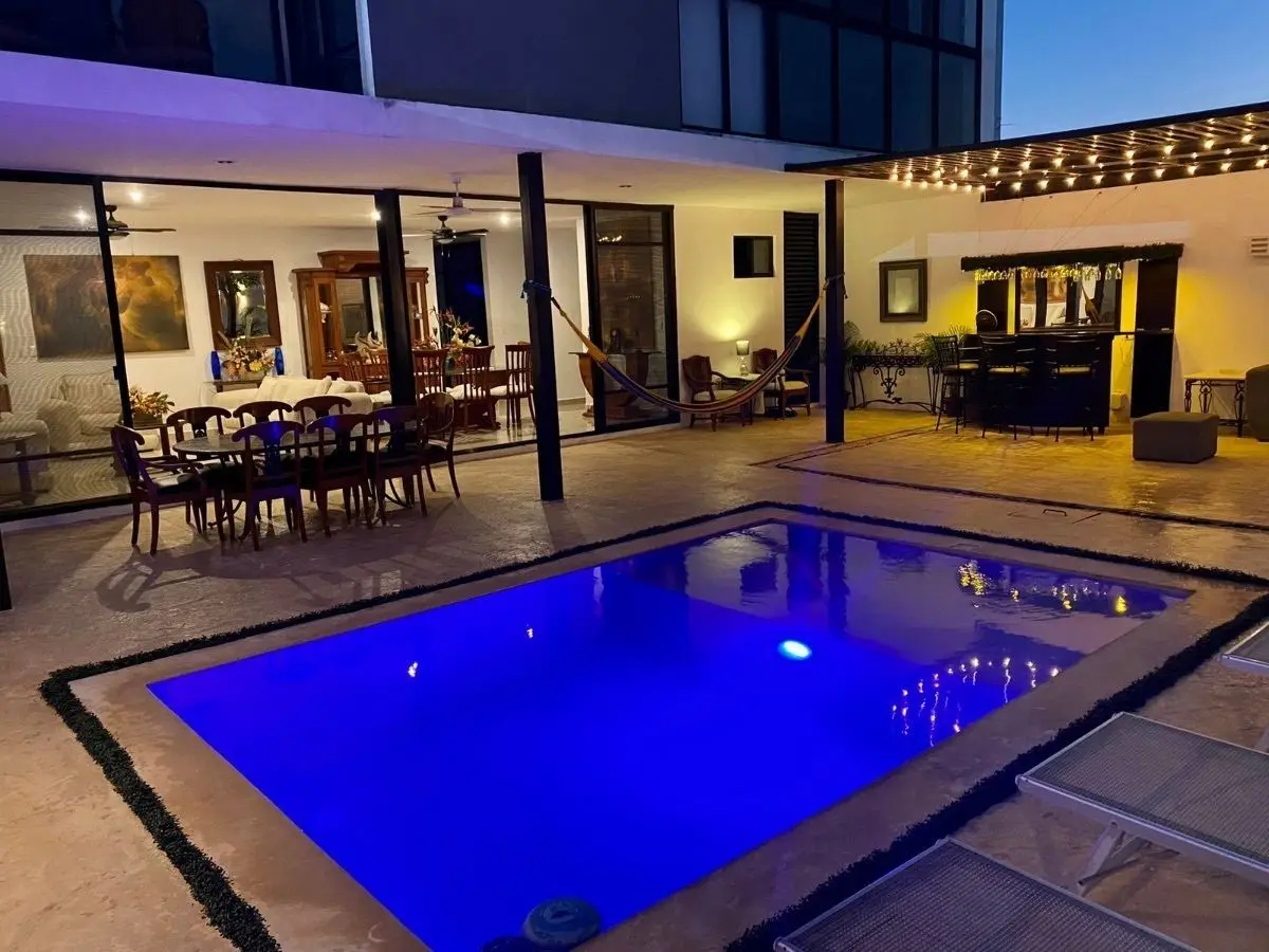 Casa con gran terreno y paneles solares en Dzitya — foto 4