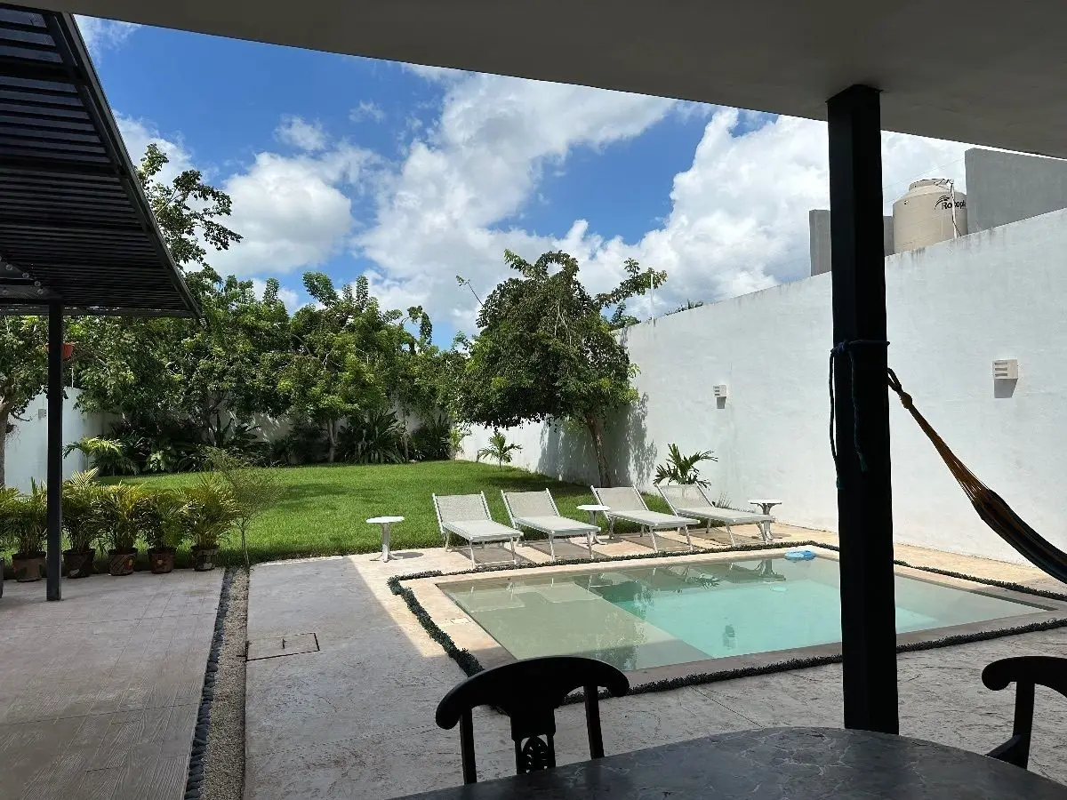 Casa con gran terreno y paneles solares en Dzitya — foto 6