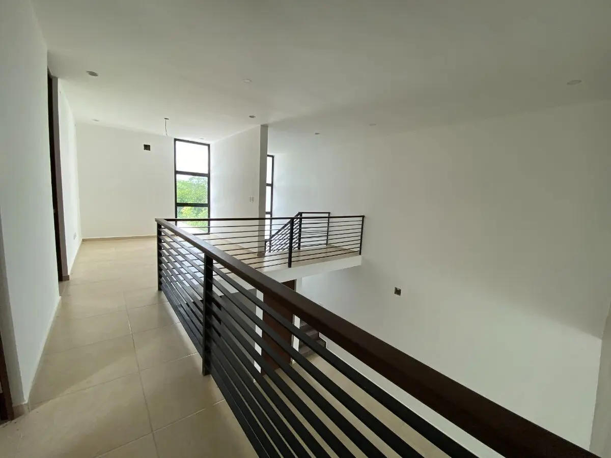 Moderna casa de 4 recámaras al norte de Mérida — foto 5