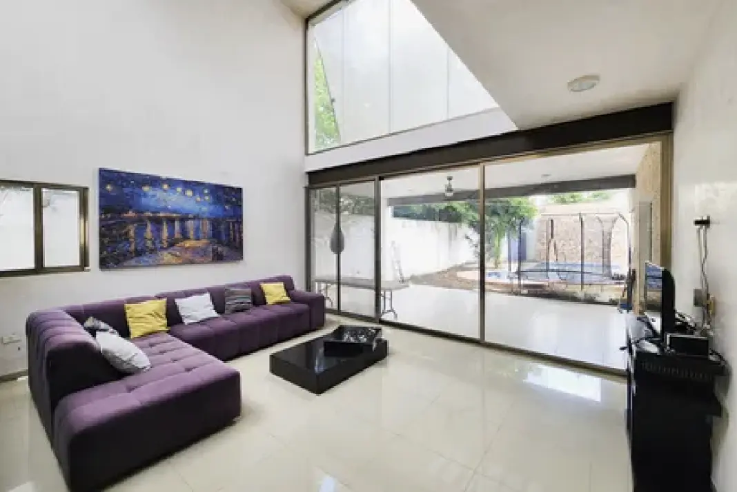 Residencia en Venta en Colonia Maya /Cerca de Altabrisa — foto 2