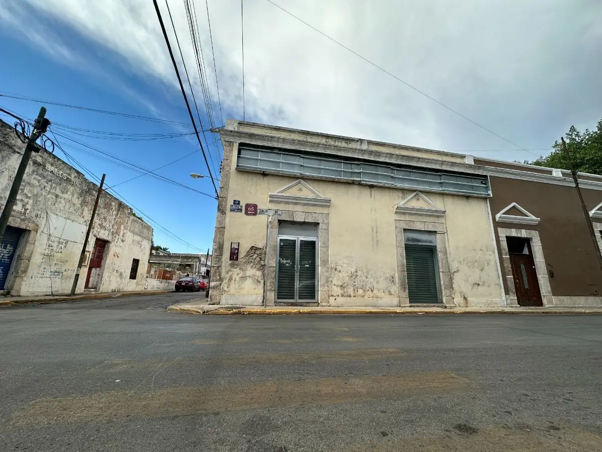 Casa con gran terreno en el Centro para remodelar — foto 3