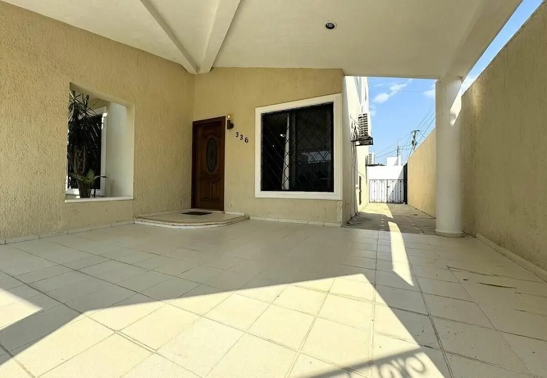 Casa en Esquina con Alberca en Venta en Francisco de Montejo/ENTREGA INMEDIATA — foto 4