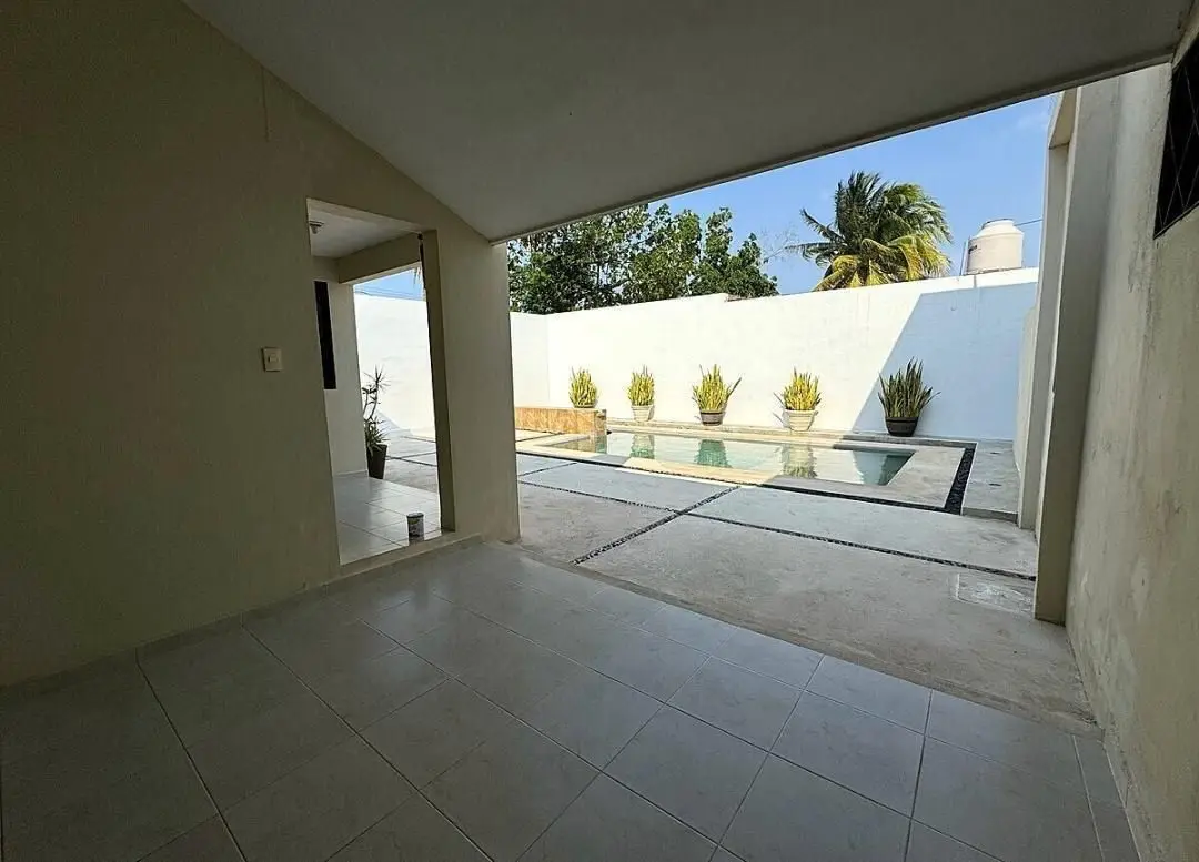 Casa en Esquina con Alberca en Venta en Francisco de Montejo/ENTREGA INMEDIATA — foto 5