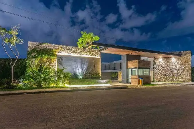 Terreno dentro de privada en Temozón — foto 3