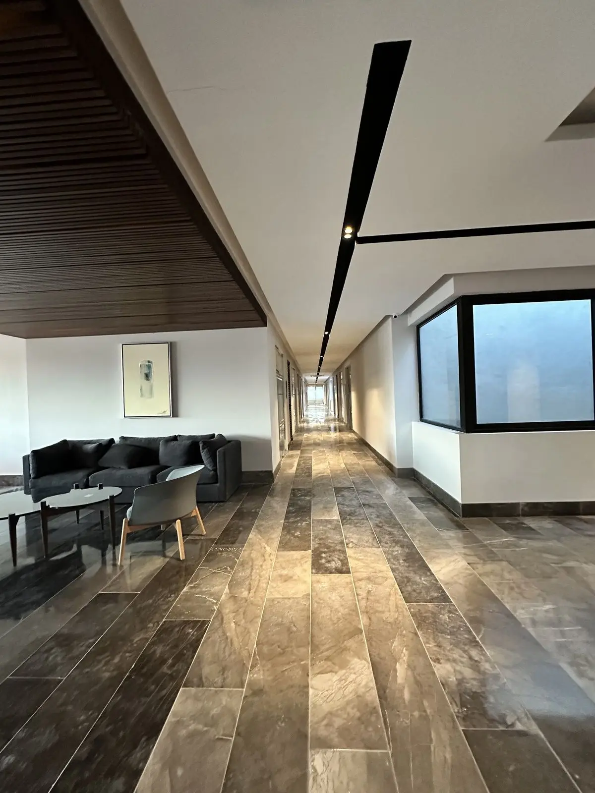 Renta de oficina o consultorio dentro de edificio METRO — foto 4
