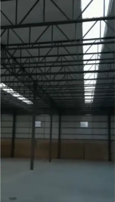 Bodega en renta cerca de la salida a Cancún