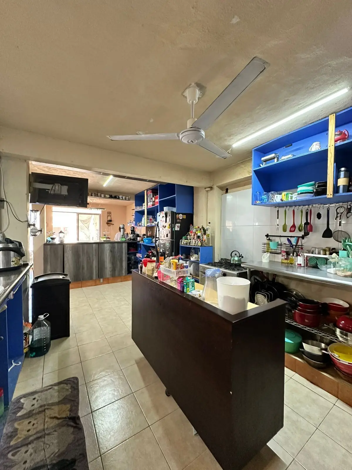 Casa amplia en venta con excelente distribución y gran potencial — foto 2