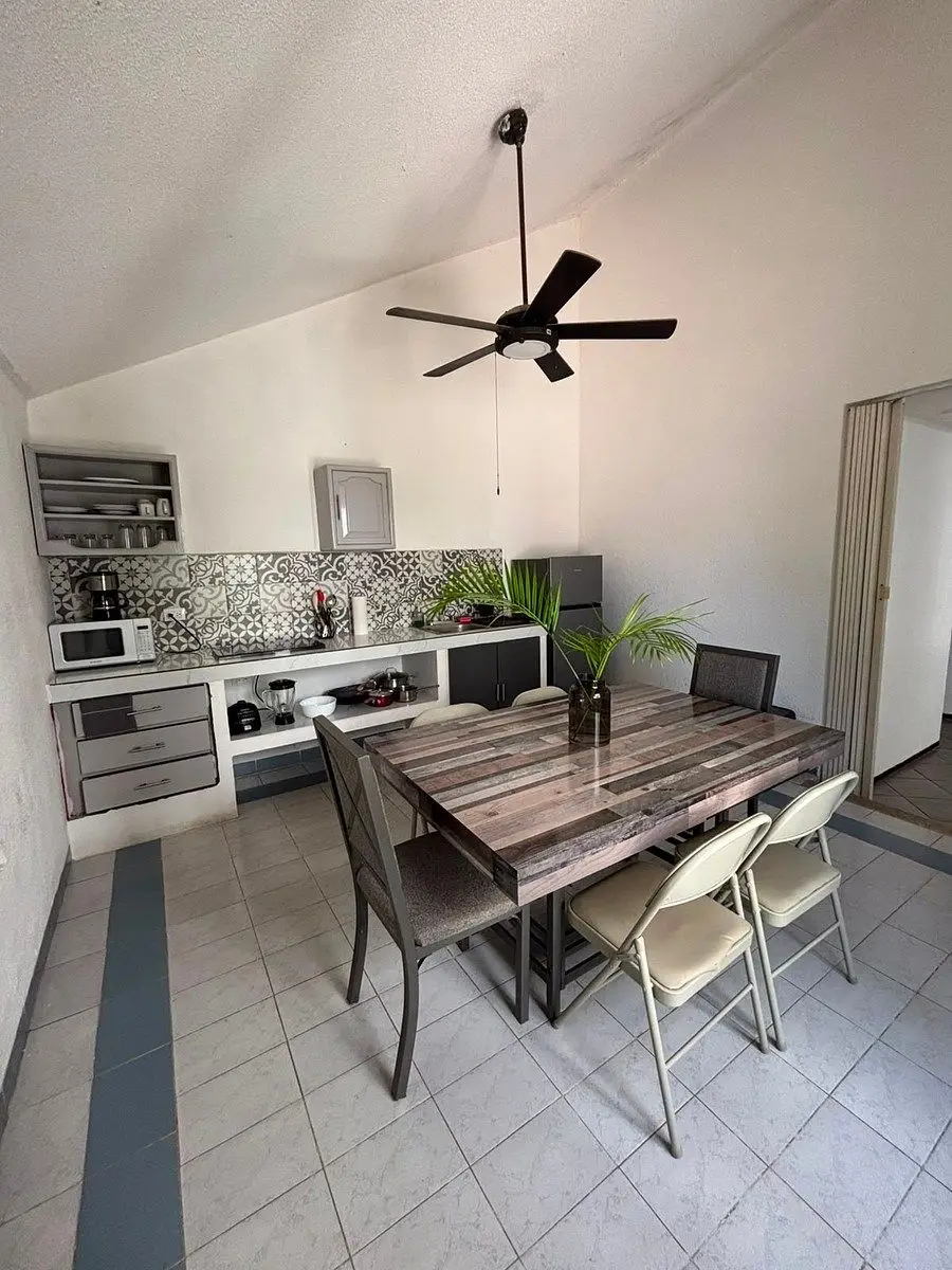 Casa en Renta con Alberca y Paneles Solares en Sodzil Norte,Merida — foto 3