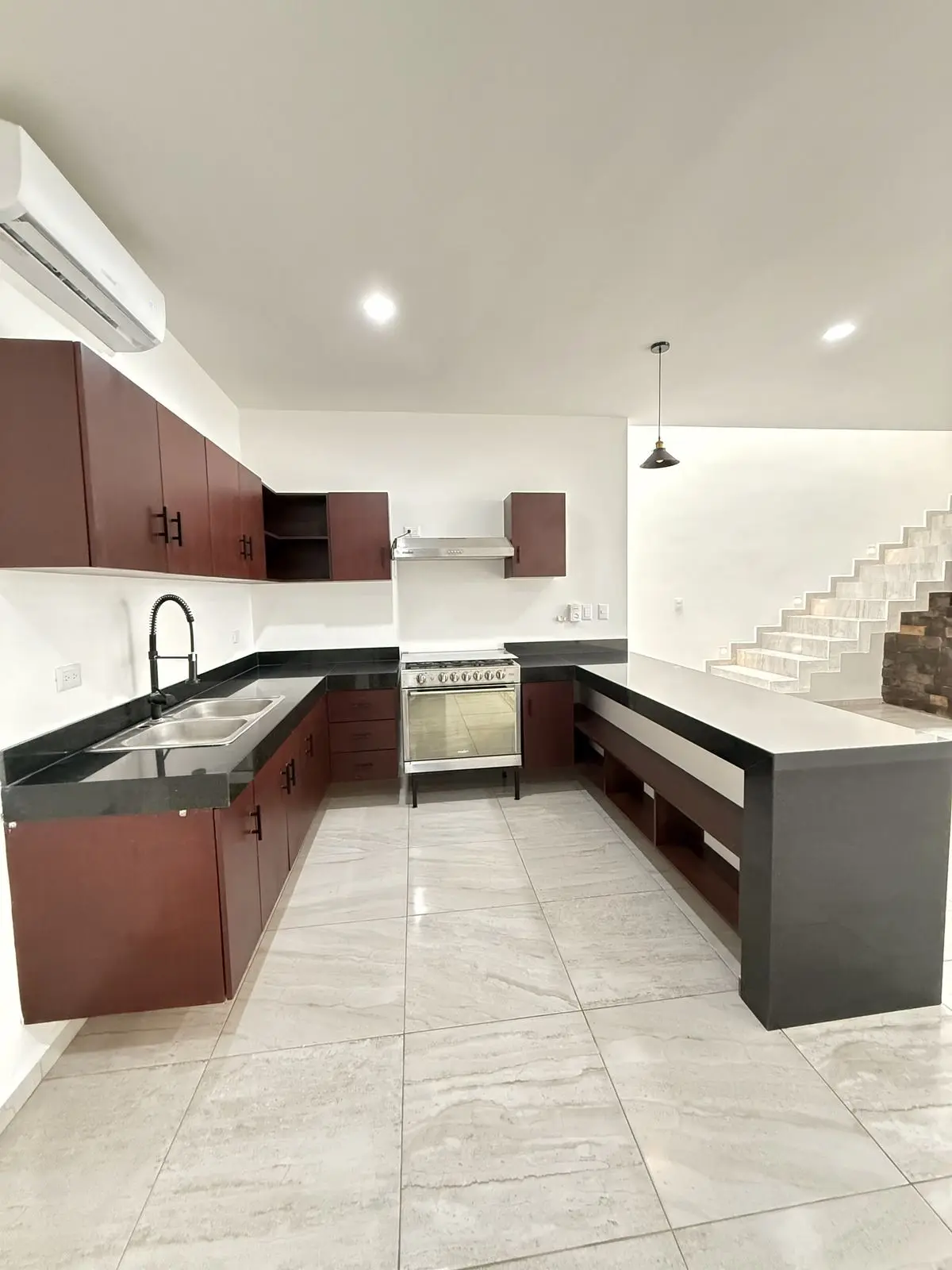 Equipada y moderna casa en Cholul — foto 3
