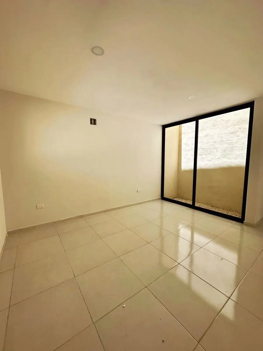 Casa en venta con piscina — foto 4