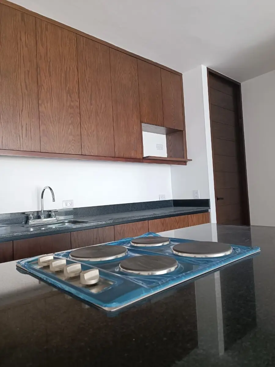 último Townhouse en venta en Xcanatun dentro de privada — foto 3