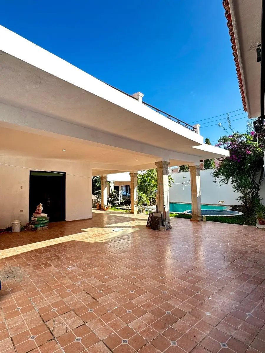 Casa en venta en esquina — foto 6