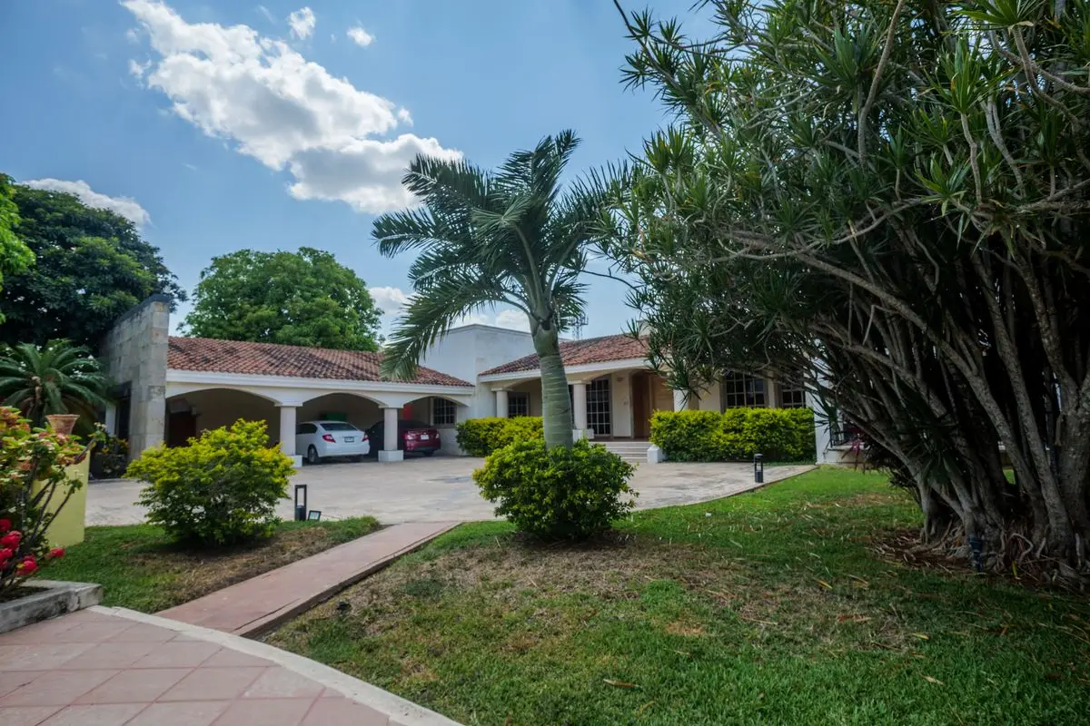 Casa estilo hacienda con gran terreno — foto 4