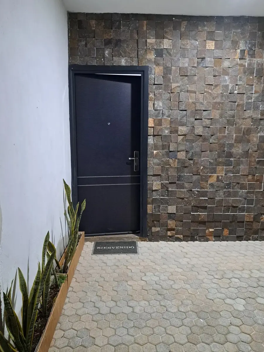 Propiedad con Alto Potencial Comercial y Habitacional en Temozón Norte — foto 3