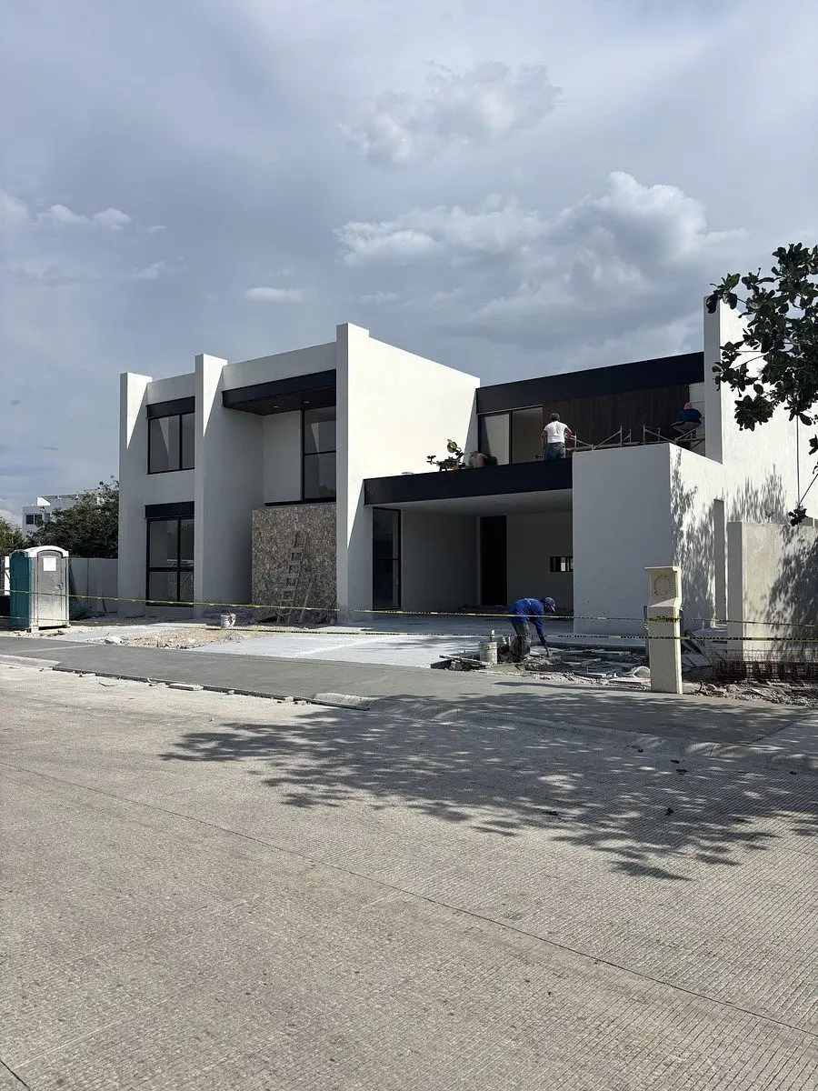 Amplia casa en venta dentro de la privada Norte Mérida — foto 2