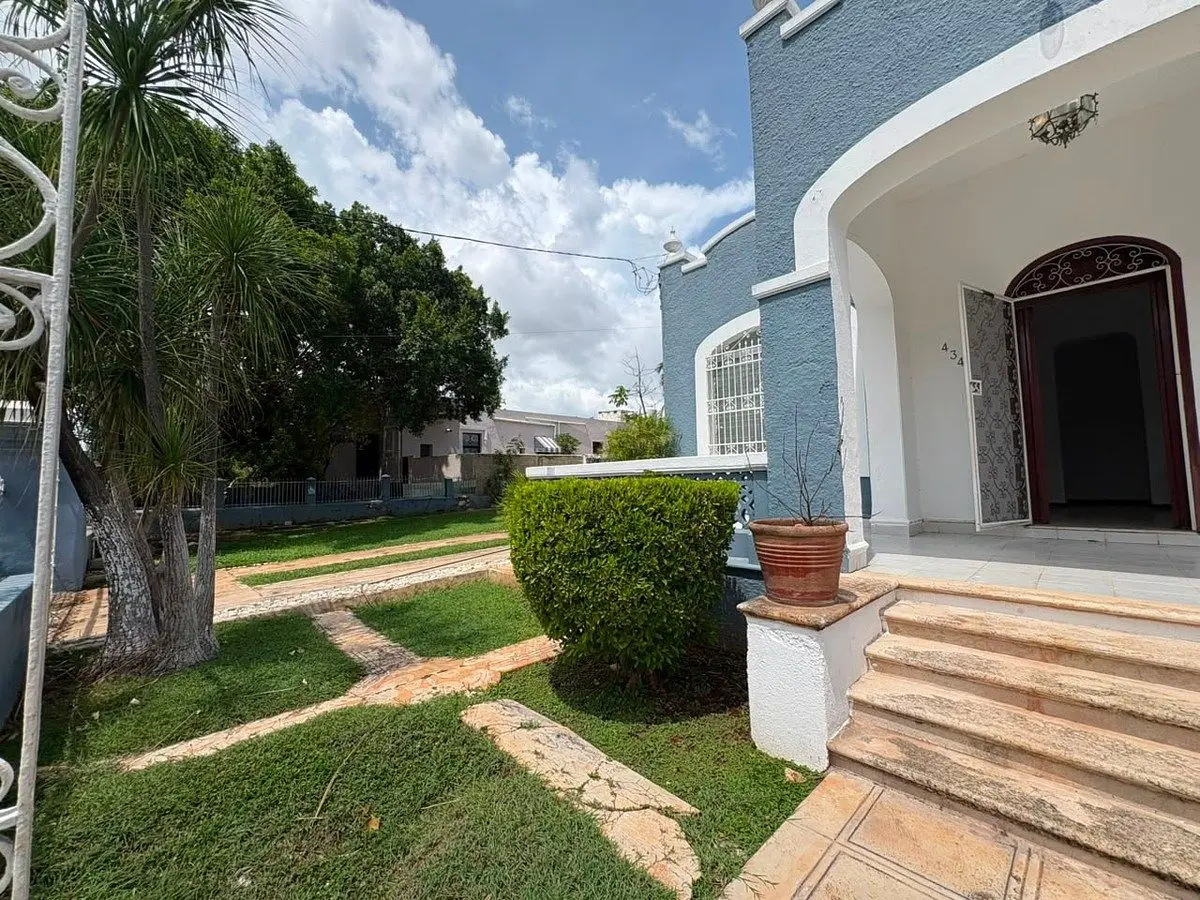 Propiedad con arquitectura neo-colonial yucatecaProperty with Neo-Colonial Yucatecan Architecture — foto 6