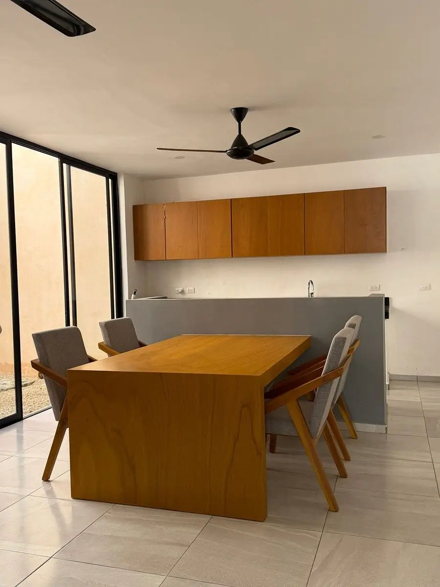 Townhouse en Venta en Montecristo Merida, en Privada con Alberca — foto 3