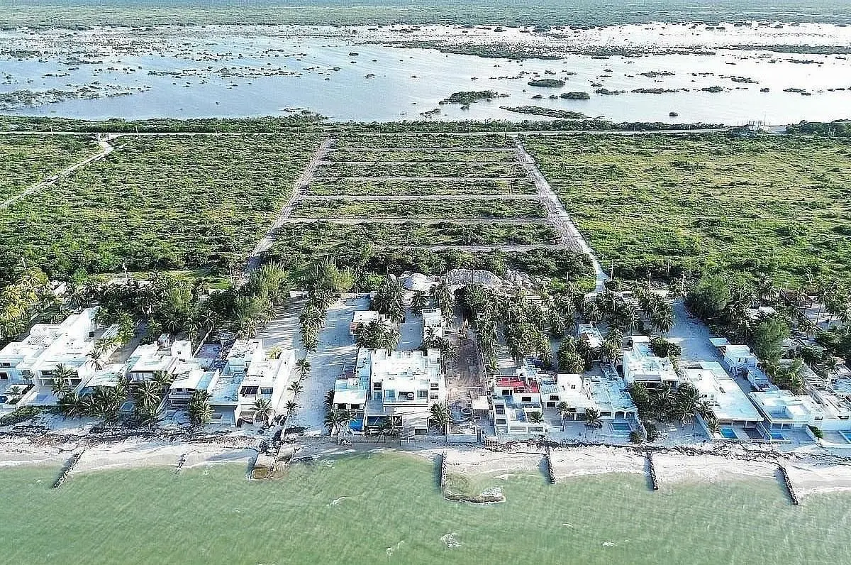 Terreno en Venta a 100 Metros del Mar de Chicxulub Puerto