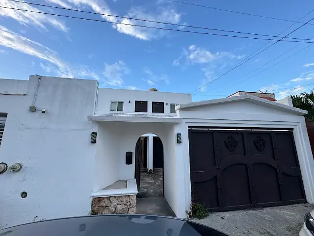 Casa en Venta con Oficinas y Estudios en Francisco de Montejo, Merida — foto 2