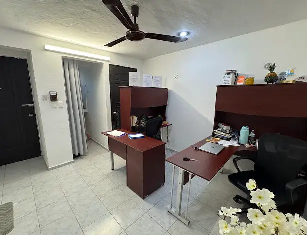 Casa en Venta con Oficinas y Estudios en Francisco de Montejo, Merida — foto 5