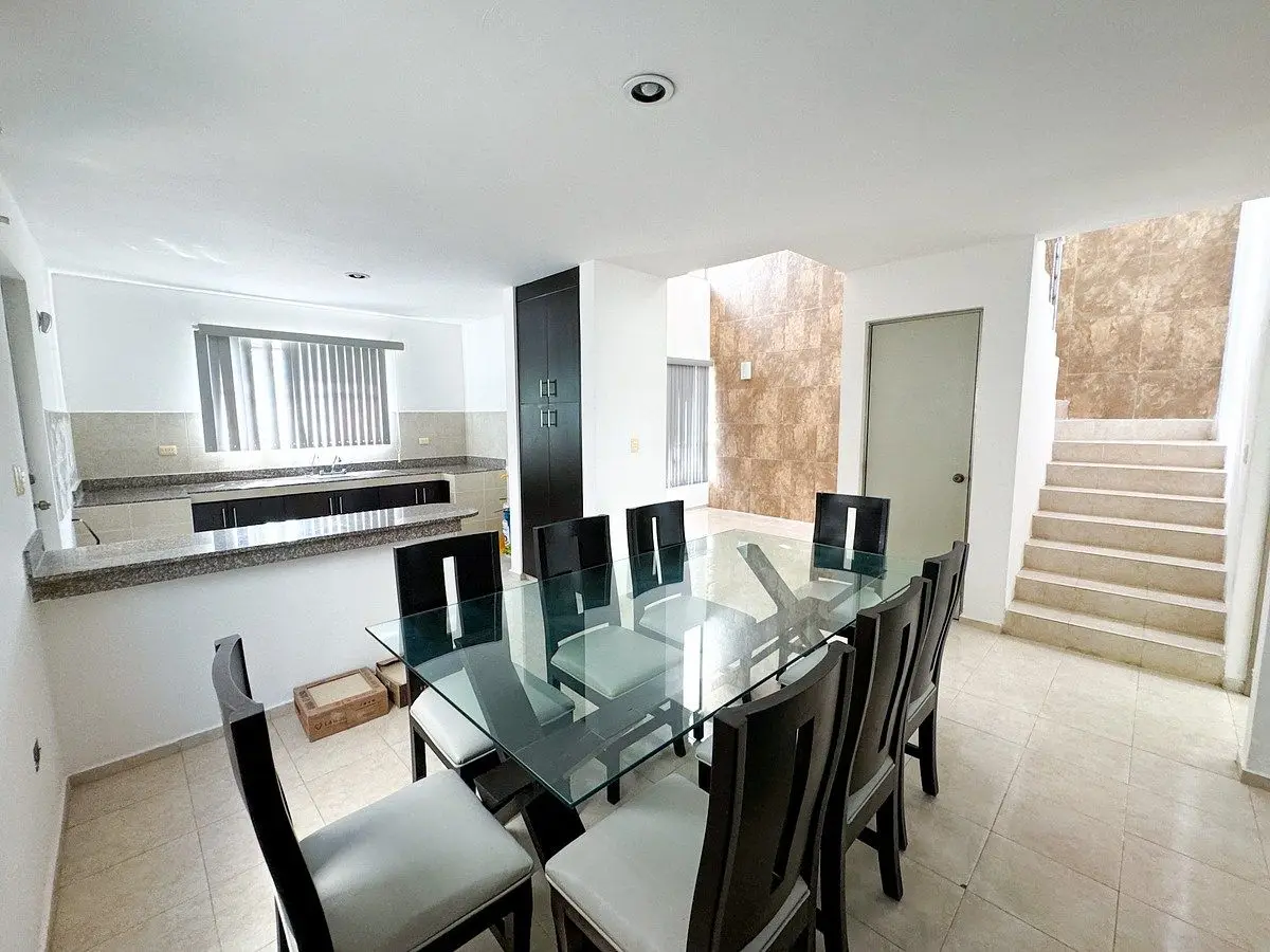 Casa remodelada en venta cerca de avenida — foto 5