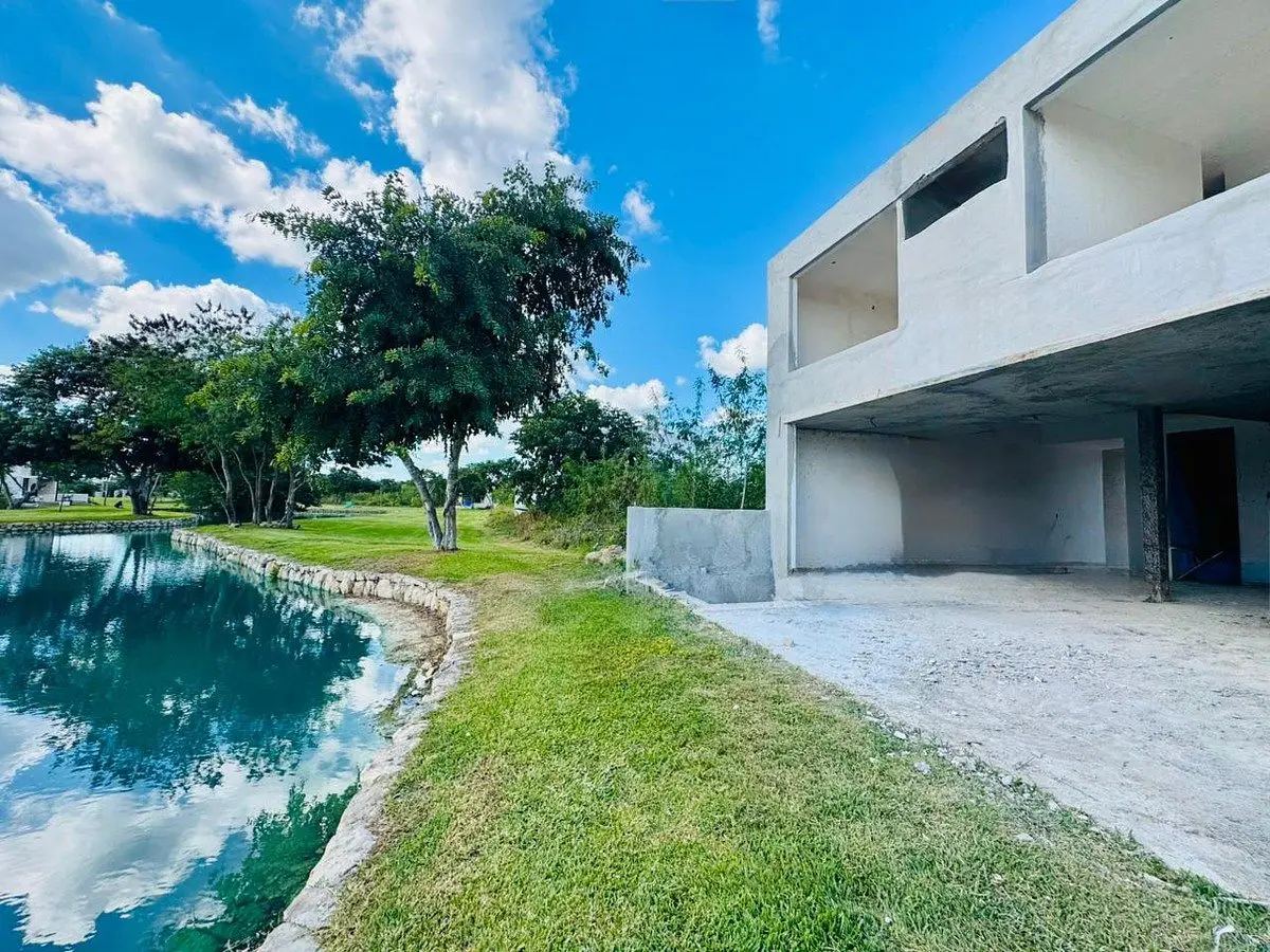 Casa en venta frente al lago en Altozano — foto 2