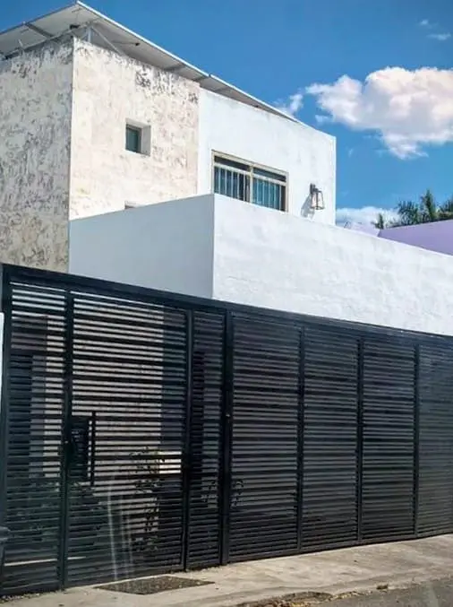 Residencia Moderna con Piscina y Paneles Solares en Sodzil Norte — foto 2