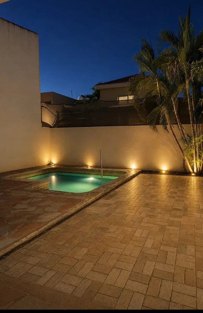 Casa en renta con alberca y paneles solares en Mérida Montecristo — foto 2