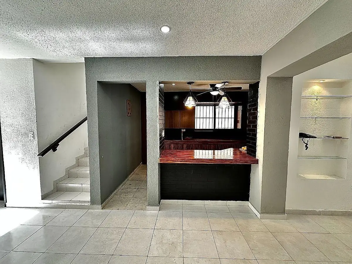 Casa ideal para Oficinas Centrales con Paneles Solares en Merida — foto 3