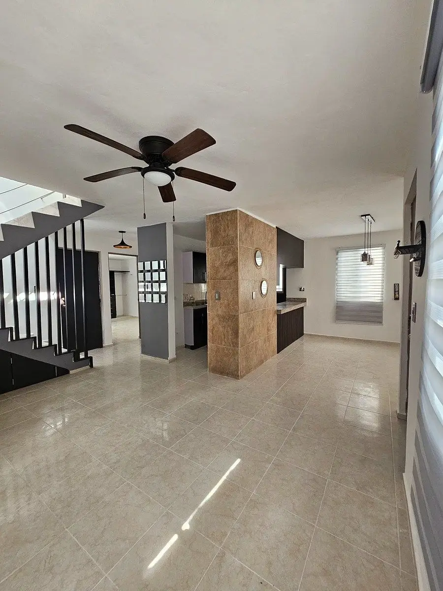 Casa en Venta en las Americas 2, Merida/REMODELADA Y EQUIPADA — foto 3