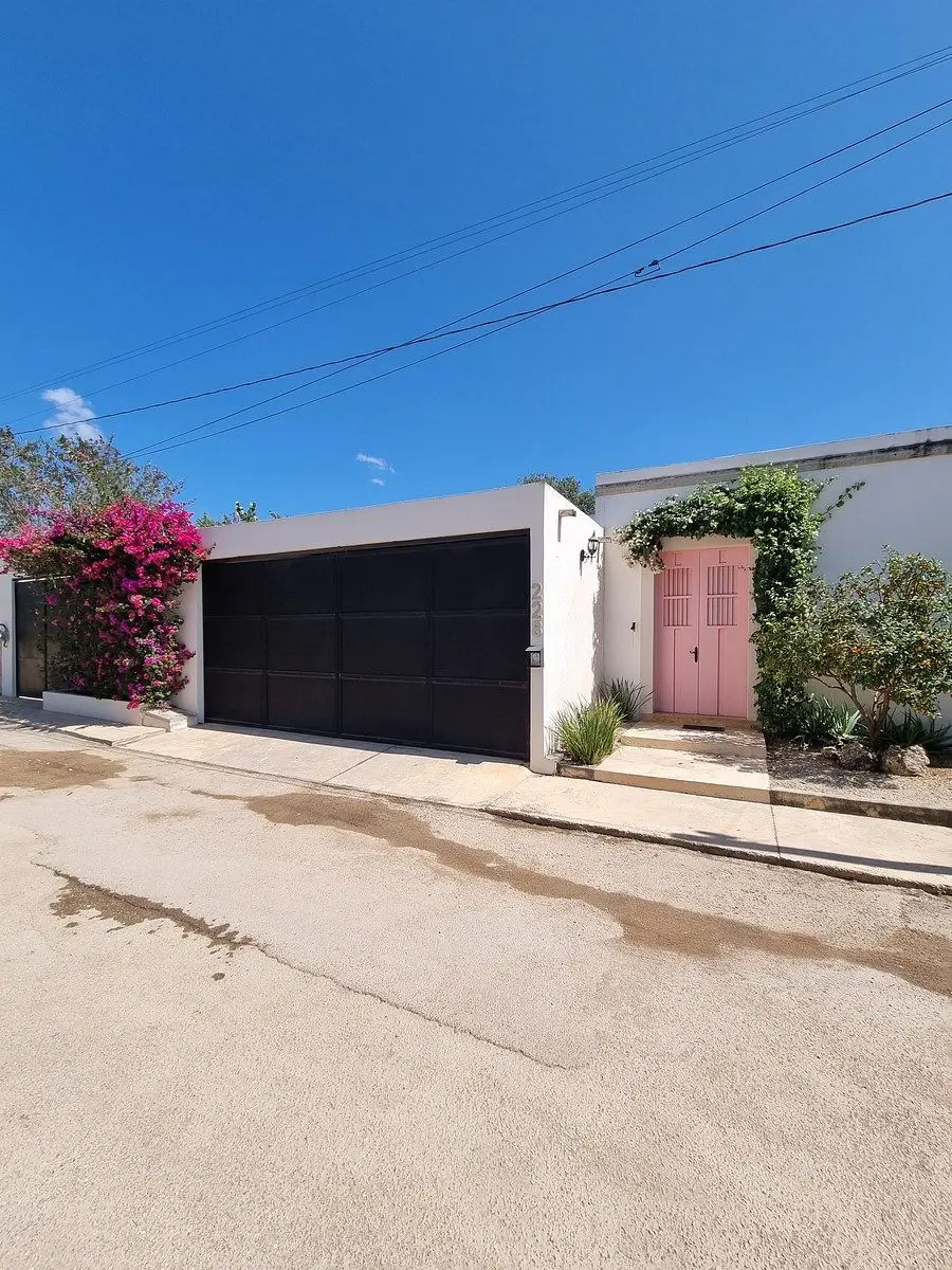 Casa de una planta con alberca y amplio terreno en Cholul, Mérida — foto 2