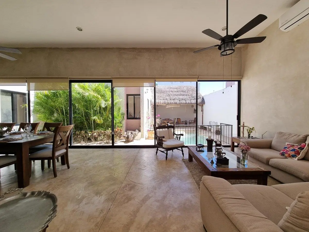 Casa de una planta con alberca y amplio terreno en Cholul, Mérida — foto 5