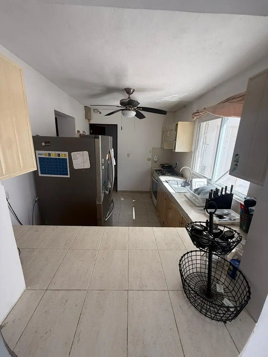 Casa Semiamueblada en Renta en Montebello , Merida. Con paneles solares — foto 5