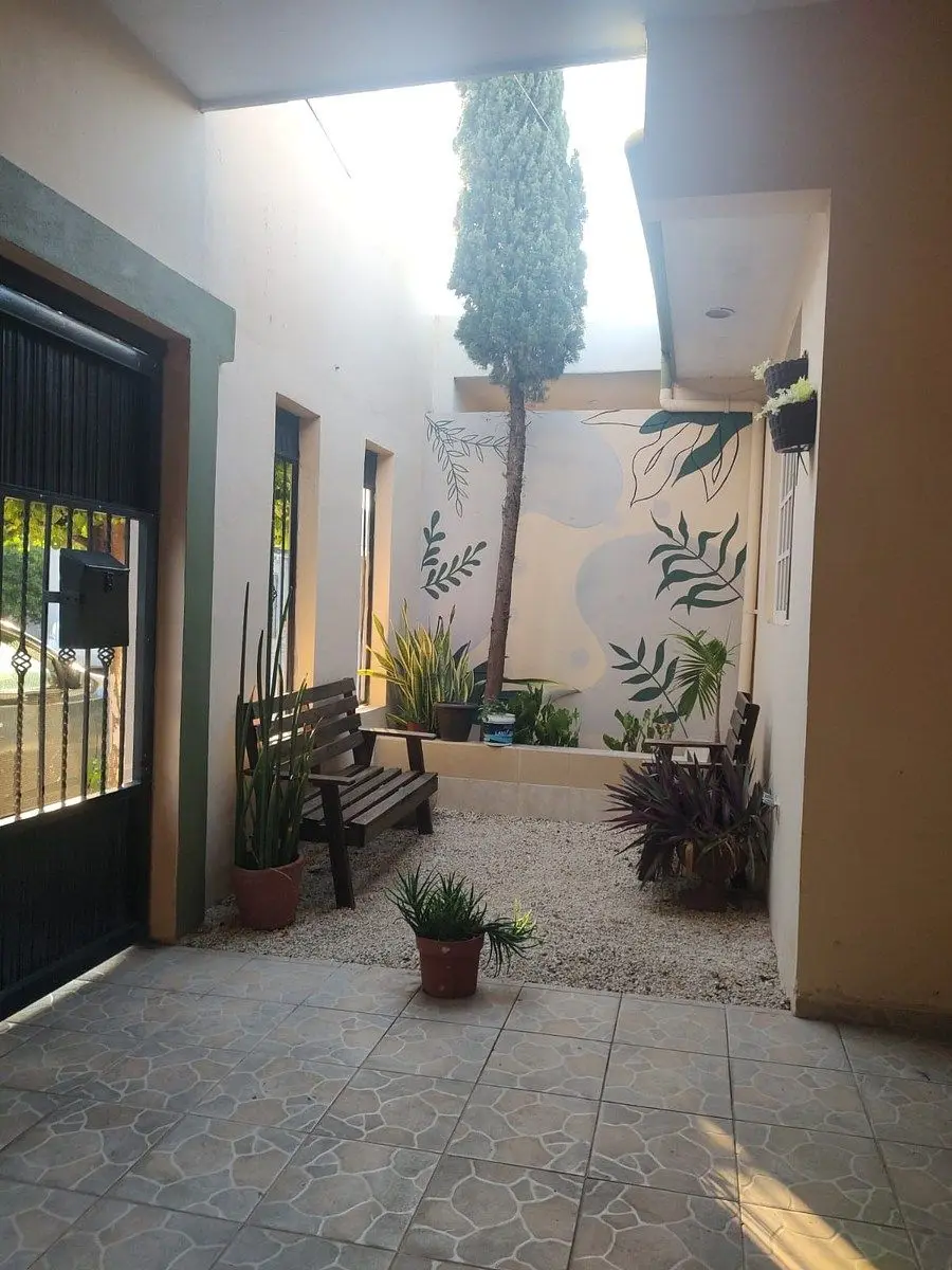 Casa en Venta en Polígono Itzimná, Excelente Ubicación Cerca de Macroplaza — foto 2