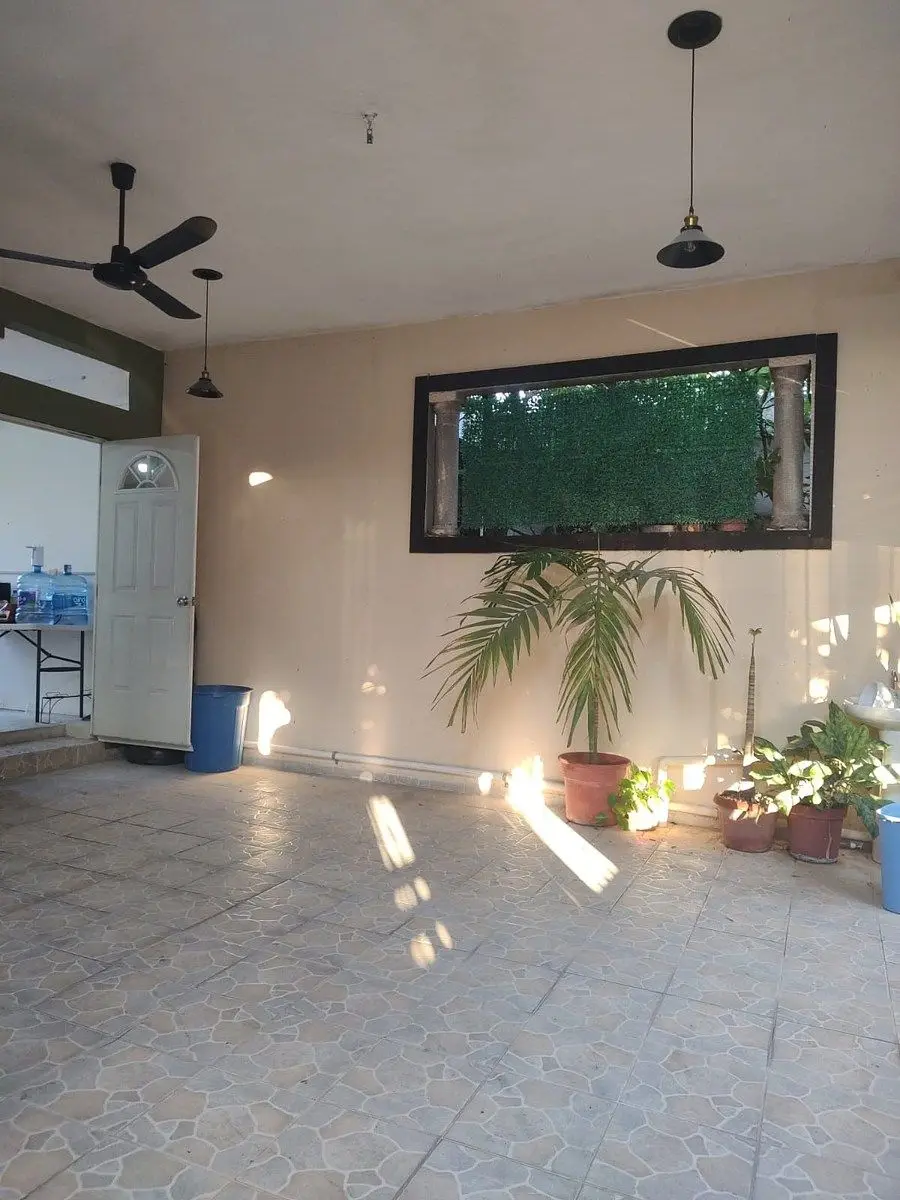 Casa en Venta en Polígono Itzimná, Excelente Ubicación Cerca de Macroplaza — foto 4