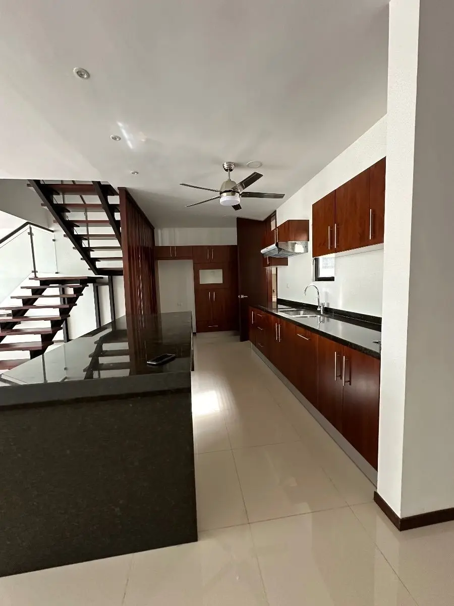 Moderna casa en privada en renta en Temozón — foto 5