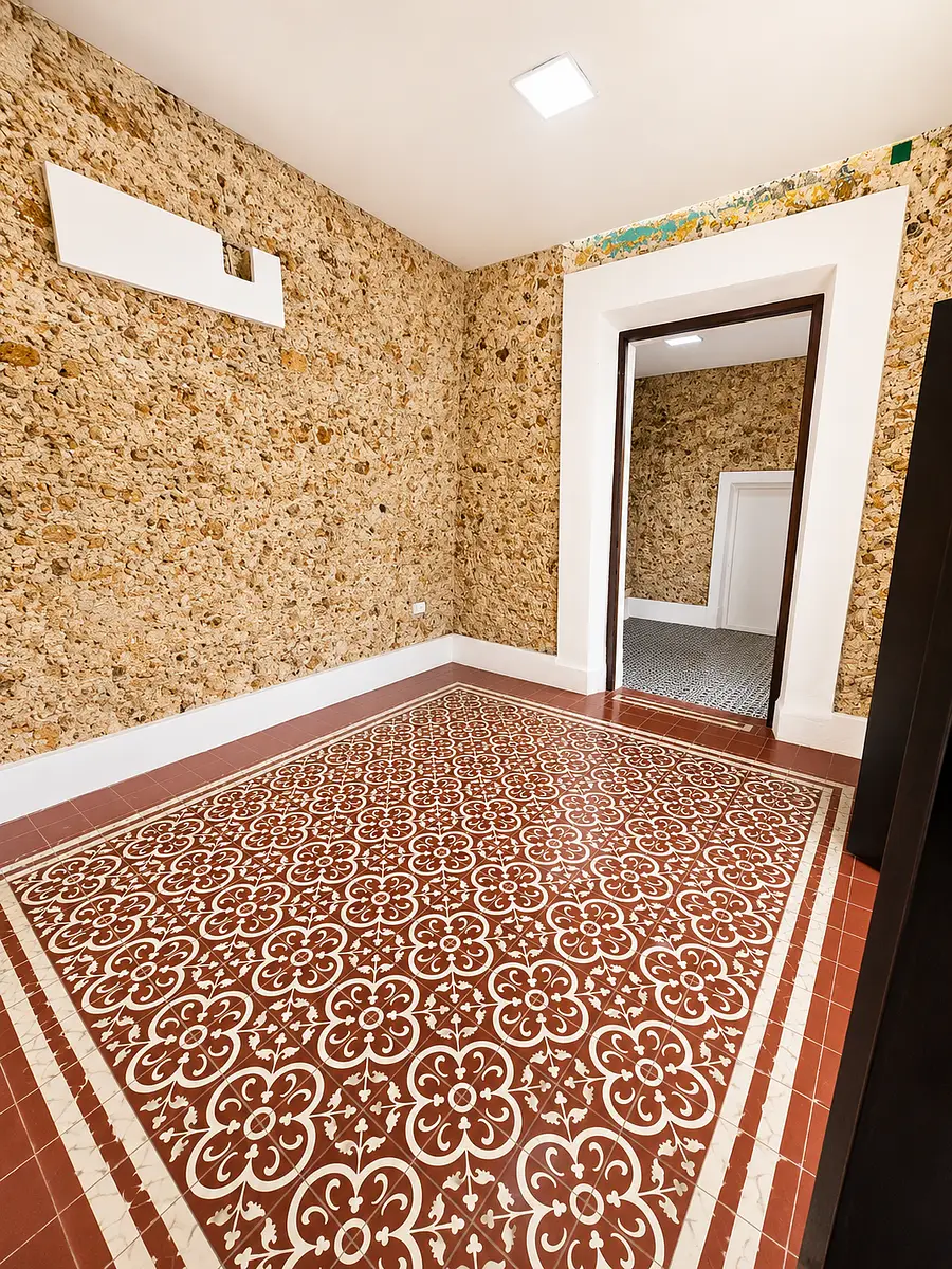 Casa colonial remodelada en venta en el Centro de Mérida con alberca — foto 2