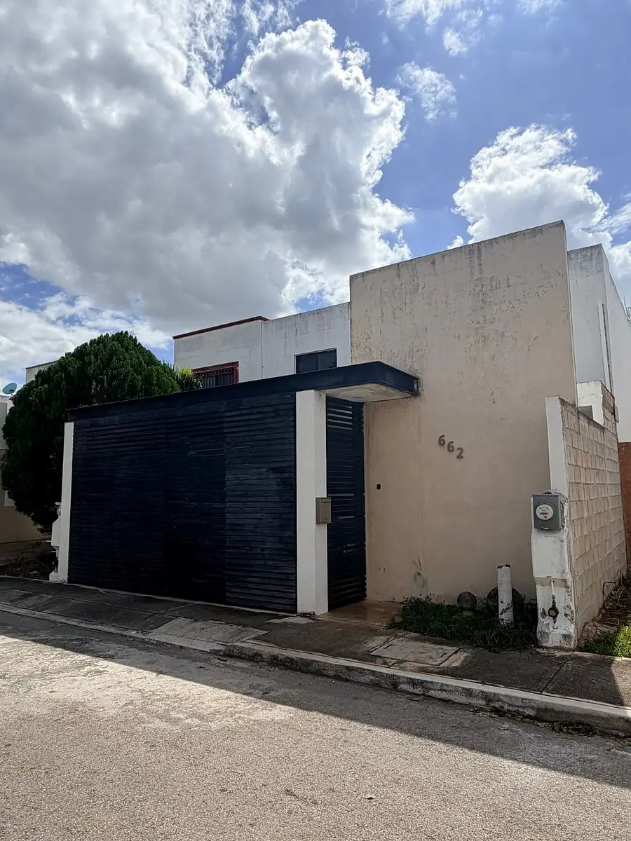 Casa en venta con alberca en Gran Santa Fé