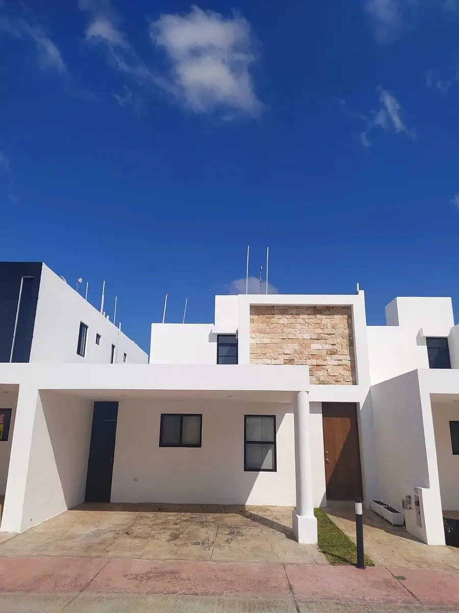 Casa en renta dentro de privada