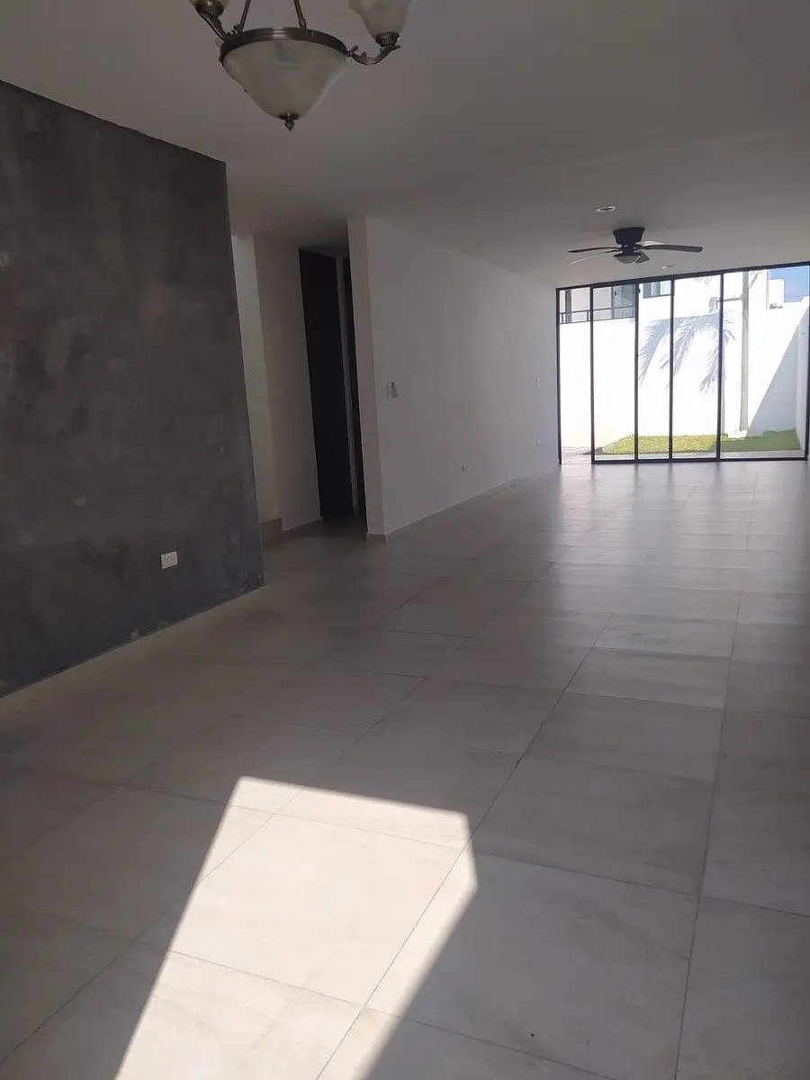 Casa en renta dentro de privada — foto 2